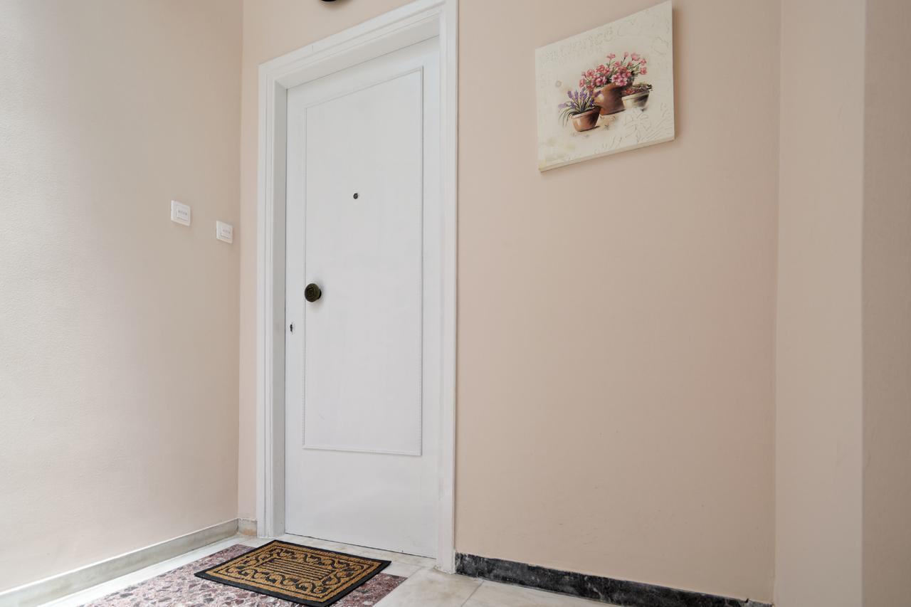 Kosta'S Cottage House Афины Экстерьер фото
