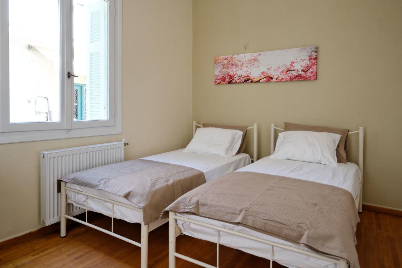 Kosta'S Cottage House Афины Экстерьер фото