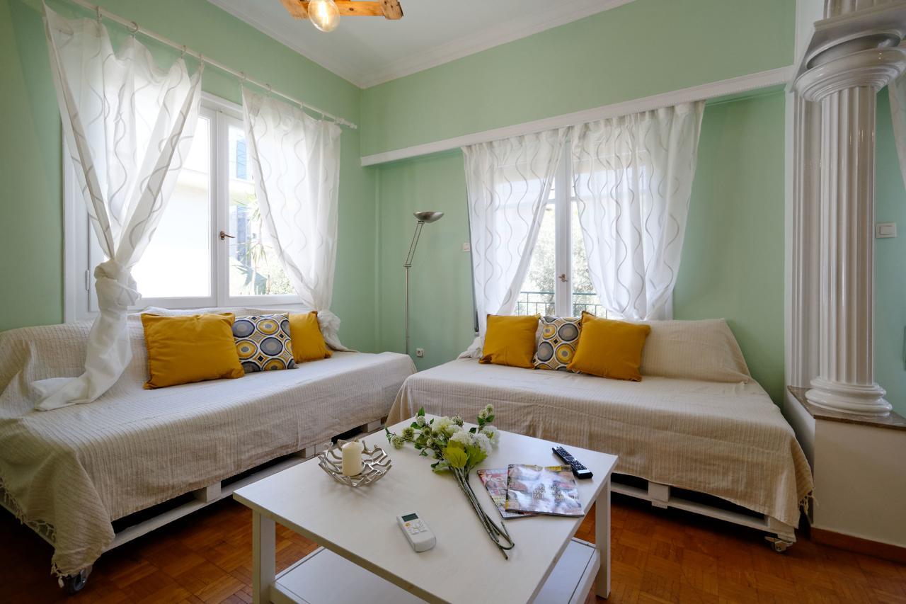 Kosta'S Cottage House Афины Экстерьер фото