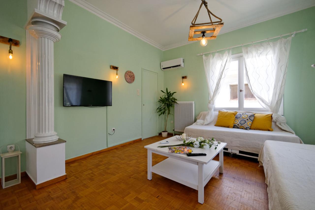 Kosta'S Cottage House Афины Экстерьер фото