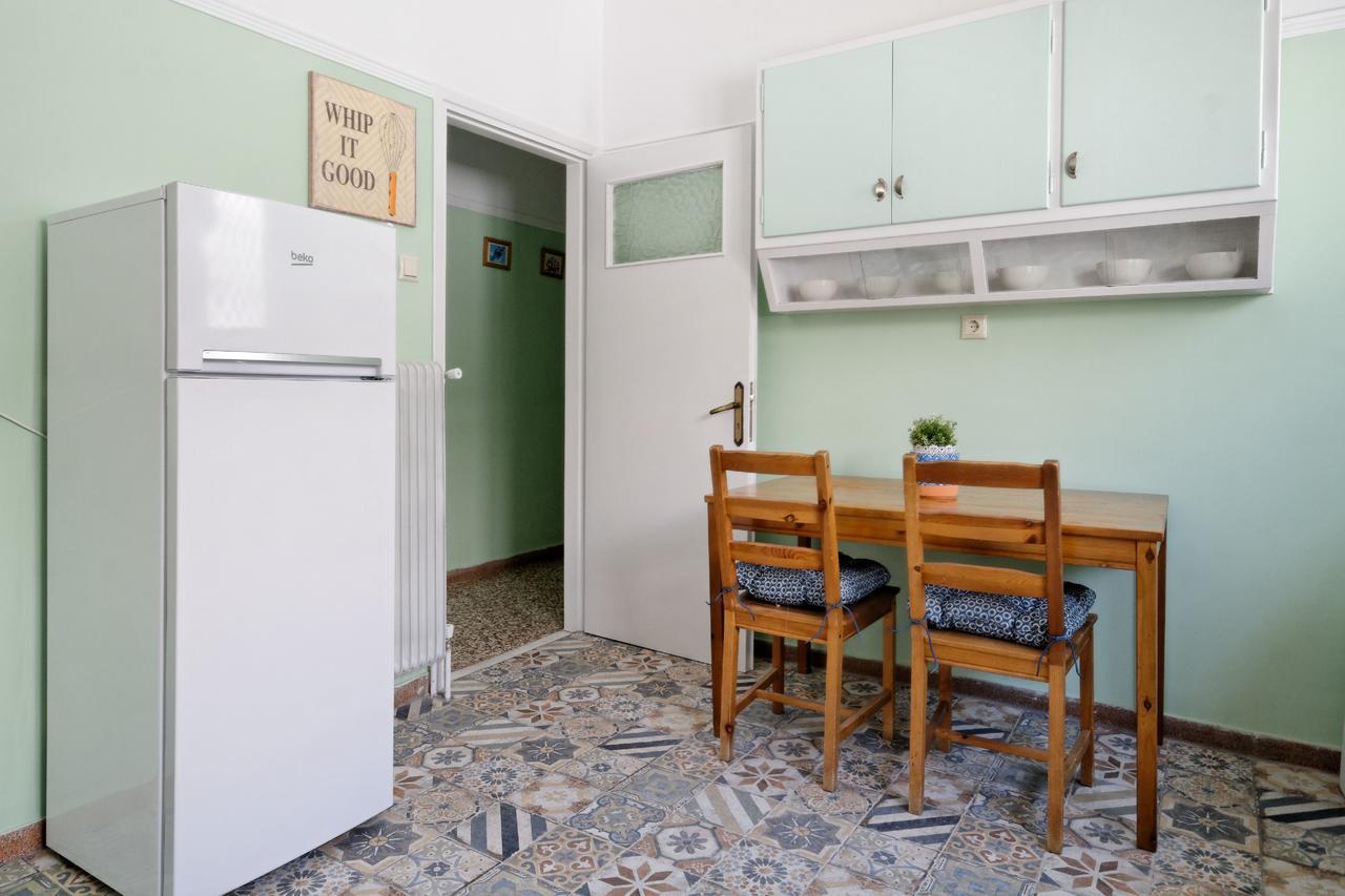 Kosta'S Cottage House Афины Экстерьер фото